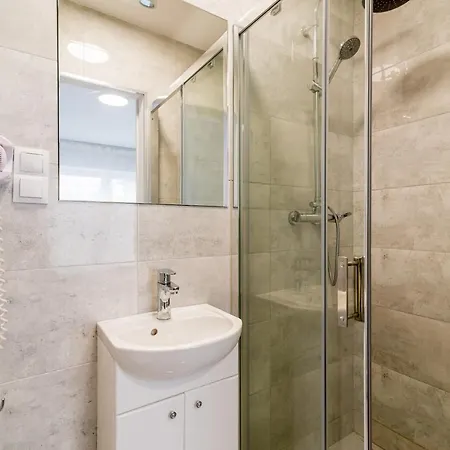 Appartement Studio I Pokoje I Pokoje Z Lazienkami